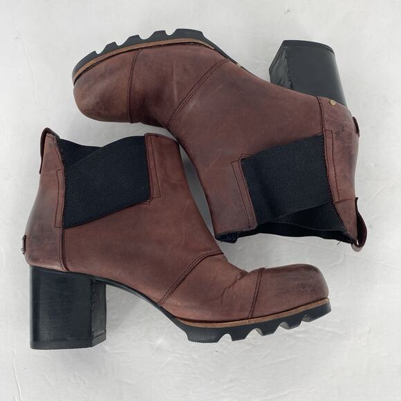 Sorel Addington Chelsea Red Nubuck Waterproof Leather Ankle Boots Women's 10.5 - Picture 6 of 10